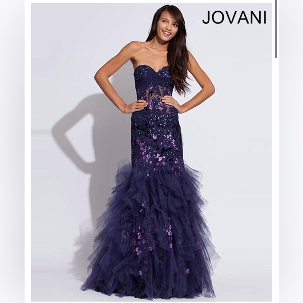 Beautiful Purple Jovani Corset Mermaid tulle dress gown formal designer Size 4